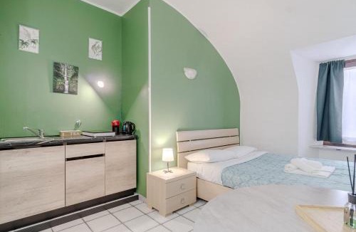 Roman Quarter Apartment | GuestHost - Stylish Studio in Turin's Vibrant Quadrilatero
