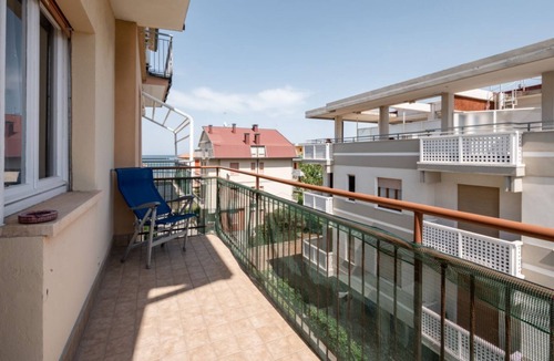 Torrette Apartment | GuestHost - The House by the Sea one step away from the beach! x6