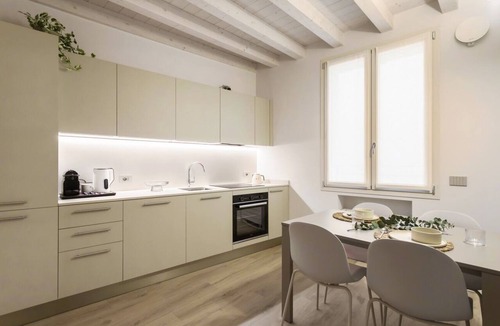 Treviglio Apartment | GuestHost - Vivaldi Primavera Apartment