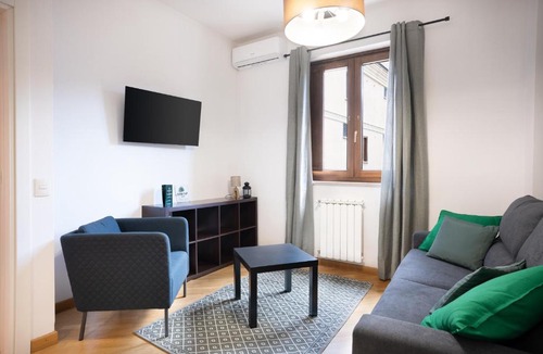 Avellino Apartment | Habitat 825 - Free Parking