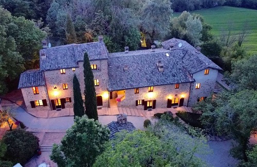 Umbertide House | HAMLET THE POET - HOUSE MOUNT