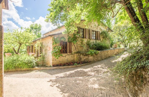 Umbertide House | HAMLET THE POET - HOUSE SANTA LUCIA