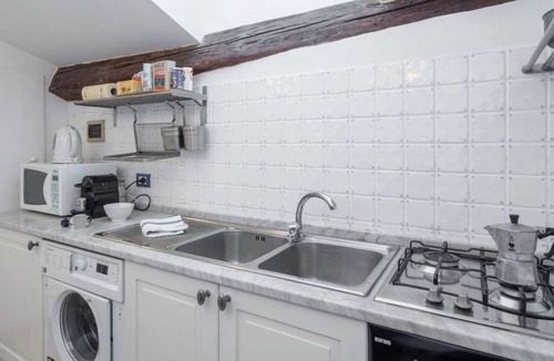 Santa Croce Apartment | Heart of Florence: Central, Cozy Apt with Elevator