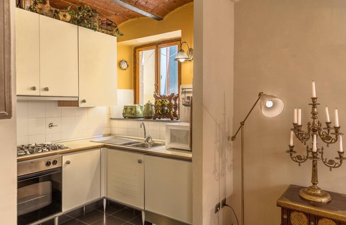 Santa Croce Apartment | Heart of Historical Florence