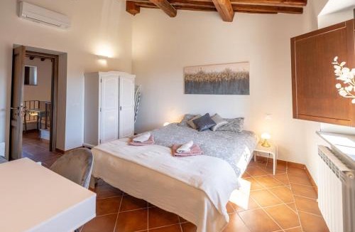 Umbertide Apartment | Heated Infinity Pool - Restored Farmhouse & Views