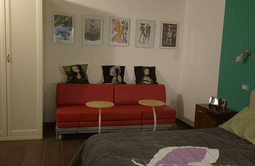 Candelara Bed & Breakfast | Here everyone is who they want to be. Welcome to a unique and superbly maintained room.