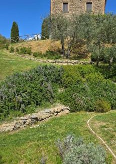Monte Santa Maria Tiberina House | Historic Farmhouse In The Umbrian Hills