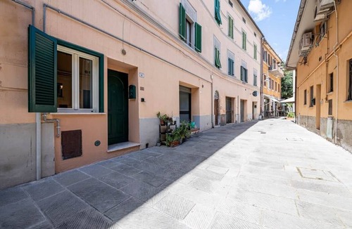 Grosseto Apartment | [Historic Center] Suite Medicea - hydro tub - A/C