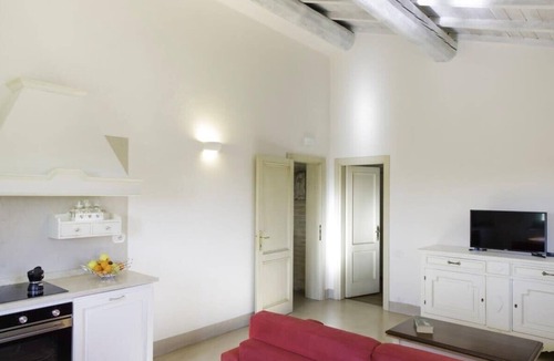 Marsciano Villa | Historic Farmhouse Villa With Beautiful Mini jacuzzi