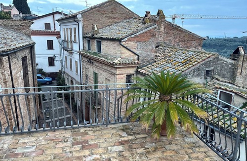 Loreto Aprutino House | Historic Italian Village House 25 minutes from beach in Abruzzo