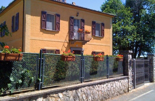 Torre Alfina Villa | Historic Italian villa from the 1920s