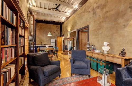 Santa Croce Apartment | Historical apartment in the heart of Florence with exclusive terrace