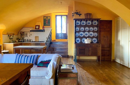 Pereta House | Historical House with garden and spectacular view