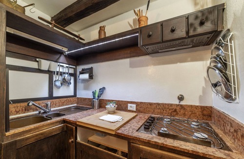 Rione V Ponte Apartment | Historical Loft with view in city center!