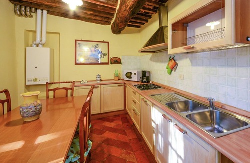 Bivio Lugnano House | Holiday Home Monte Santa Maria Pool Retreat
