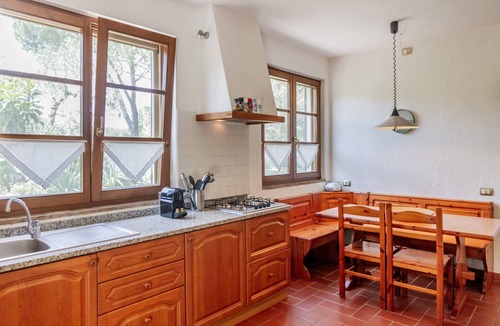 Gavorrano Apartment | Holiday Apartment "Casa Le Basse - Vetulonia" with Private Terrace, Shared Garden & Wi-Fi