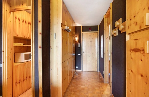 Plein Soleil Apartment | Holiday Apartment 'Ciel Bleu Pila' with Mountain View, Shared Garden & Balcony