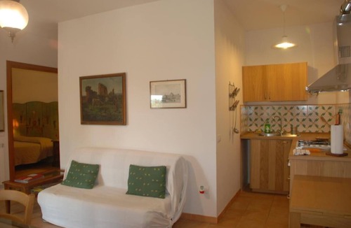 Amelia Other | Holiday Apartment in Amelia with Private Parking