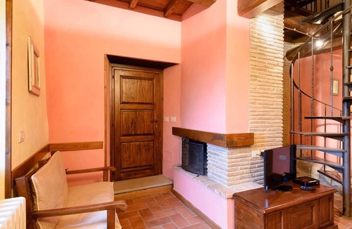 Raggiolo Apartment | Holiday apartment in the medieval old town