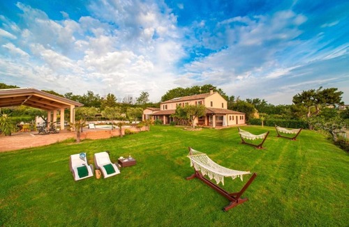 San Costanzo Apartment | Holiday apartment San Costanzo for 1 - 6 persons with 3 bedrooms - Twin house