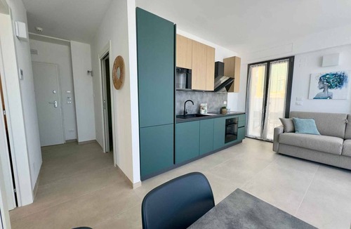 Pesaro Apartment | Holiday apartment with air conditioning, internet and balcony with sea view