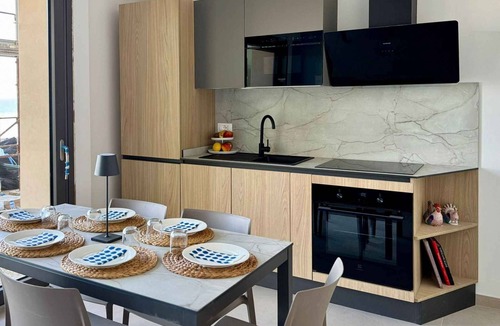 Pesaro Apartment | Holiday apartment with air conditioning, internet and balcony with sea view