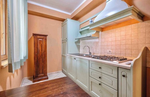 Sorano Apartment | Holiday apartment with air conditioning and pool