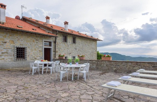 Londa House | Holiday flat 'Giulia' with terrace