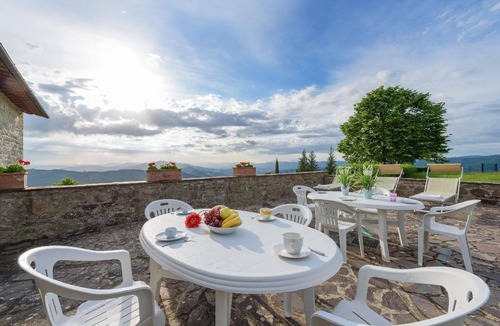 Londa House | Holiday flat 'Giulia' with terrace