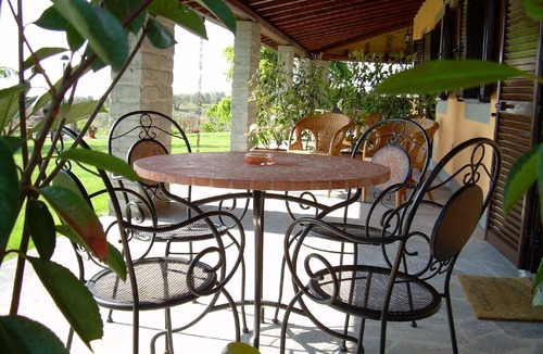 Montefiascone House | Holiday flat with private parking
