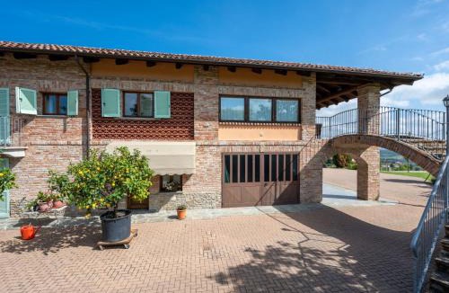 Castagnole delle Lanze House | Holiday Home Antica Cascina by Interhome