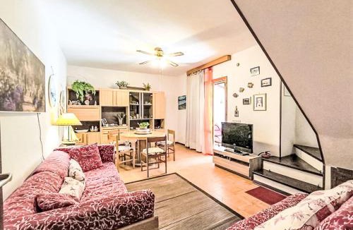 Principina a Mare House | Holiday Home Barracuda by Interhome