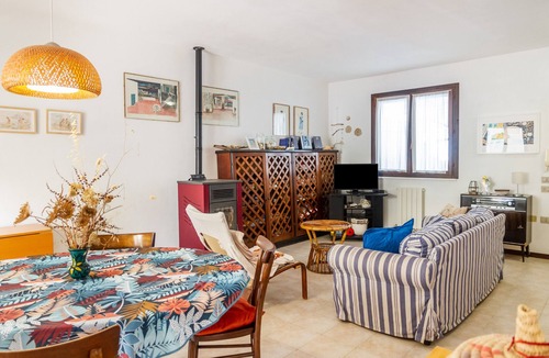 Arenella House | Holiday Home "Casa Luz" near the Sea with Private Terrace