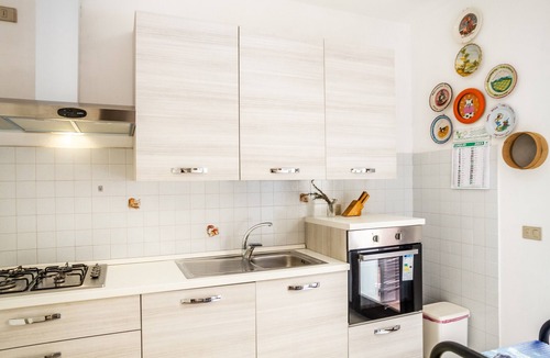 Arenella House | Holiday Home "Casa Luz" near the Sea with Private Terrace
