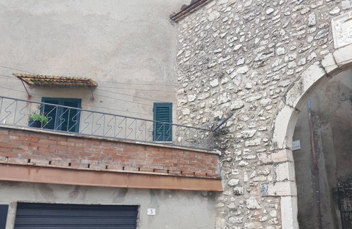 Polino House | Holiday Home 'Casa Pagliante' with Mountain View and Private Terrace