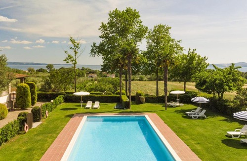 Bolsena House | Holiday Home Dolce Vita-4 by Interhome