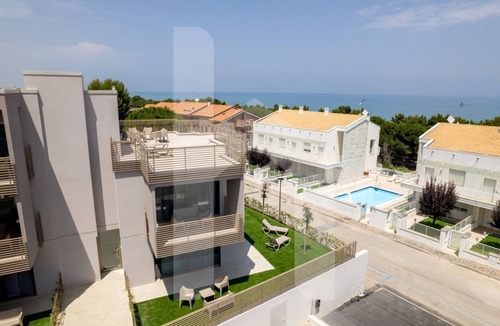 Foggetta Apartment | Holiday home ELEA is the 2025 novelty that will give you a holiday in Pineto but with the charm of a new modern construction, fresh and designed with all the comforts. The Teti apartment has a large living room with kitchenette and sofa bed at the entran
