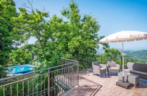 Piegaro House | Holiday Home I Tre Castagni by Interhome