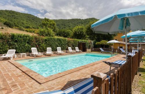Assisi House | Holiday Home in Assisi with Pool & Nature