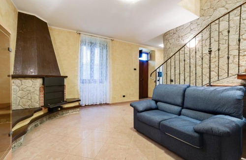 Ruoti House | Holiday Home in Ruoti with Nature Trails
