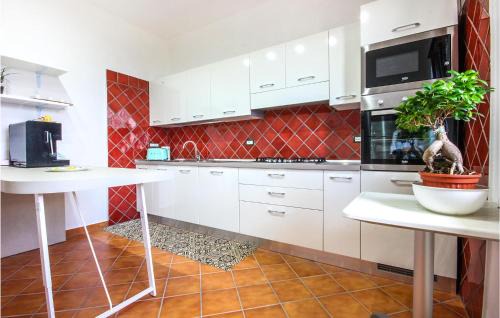 Senerchia House | Holiday Home In Strada Cervara