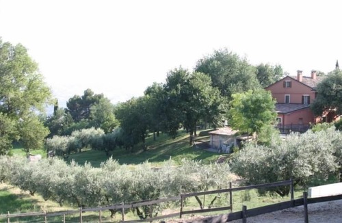 Serrungarina House | Holiday home in the area between the sea and the hills