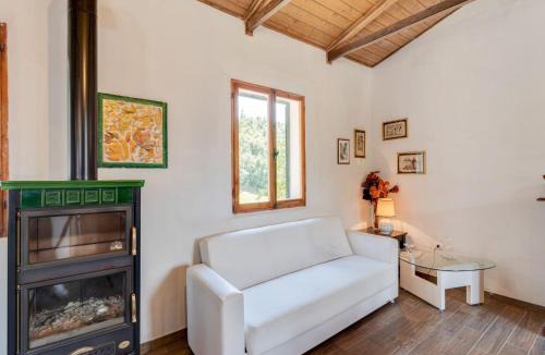 Pieve Santo Stefano House | Holiday Home in Tuscany with Private Garden