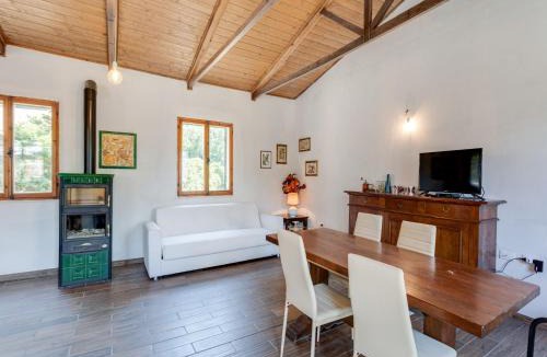 Pieve Santo Stefano House | Holiday Home in Tuscany with Private Garden