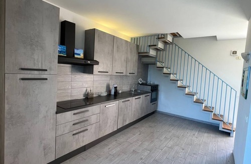 Principina a Mare House | Holiday Home 'Rio Home' with Private Terrace and Air Conditioning