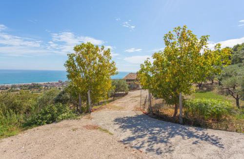 Roseto degli Abruzzi House | Holiday Home Netta by Interhome