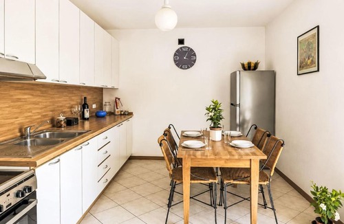 Starda House | Holiday Home La Casa di Fiore by Interhome