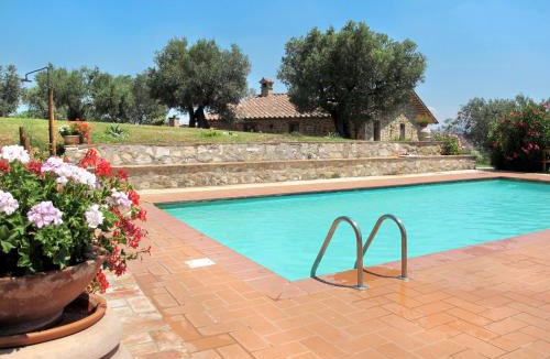 Teverina di Cortona House | Holiday Home La Collina Fiorita by Interhome