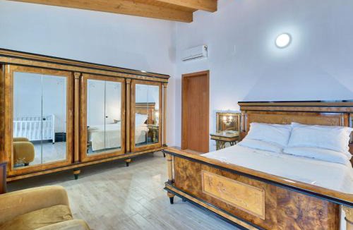 Tollo House | Holiday Home La casa del vino-2 by Interhome