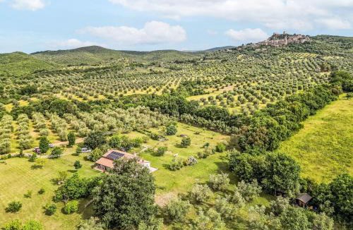 Roccastrada House | Holiday Home Le Pietre Focaie by Interhome